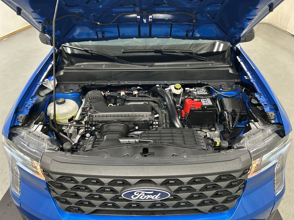 2025 Ford Maverick XLT - Photo 23