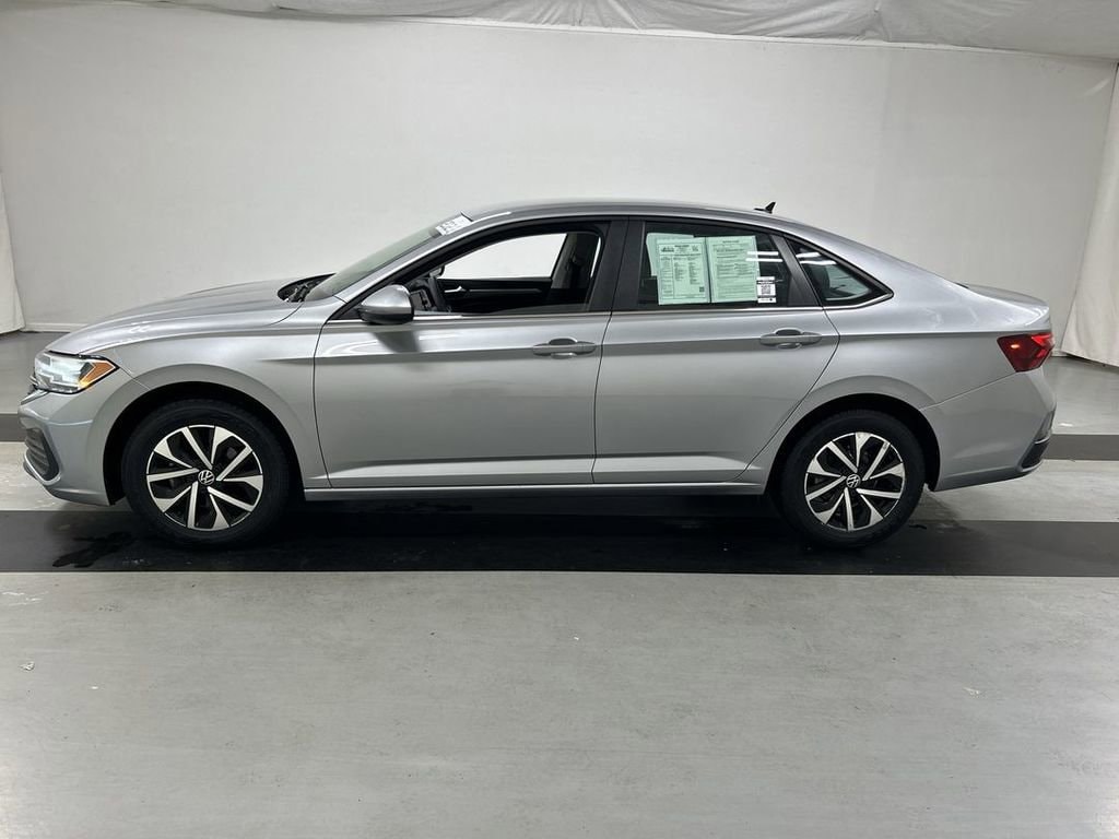 2023 Volkswagen Jetta S - Photo 6