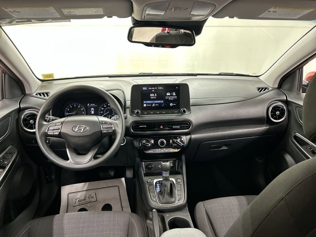 2023 Hyundai Kona SEL - Photo 18