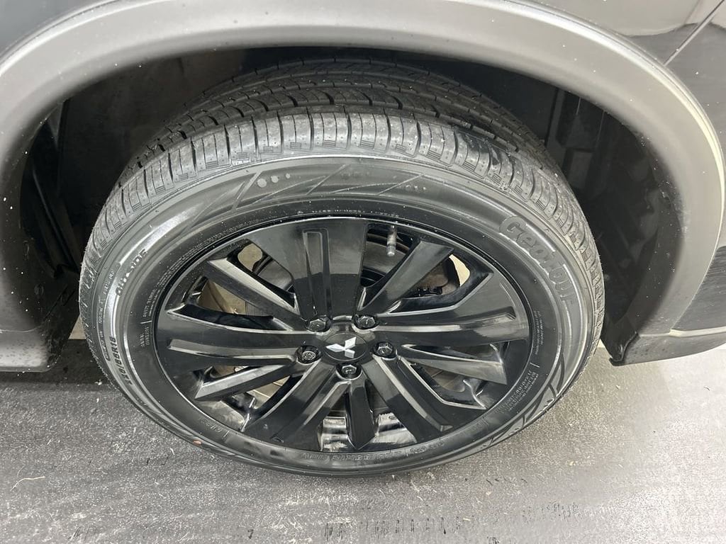 2023 Mitsubishi Outlander Sport LE - Photo 8