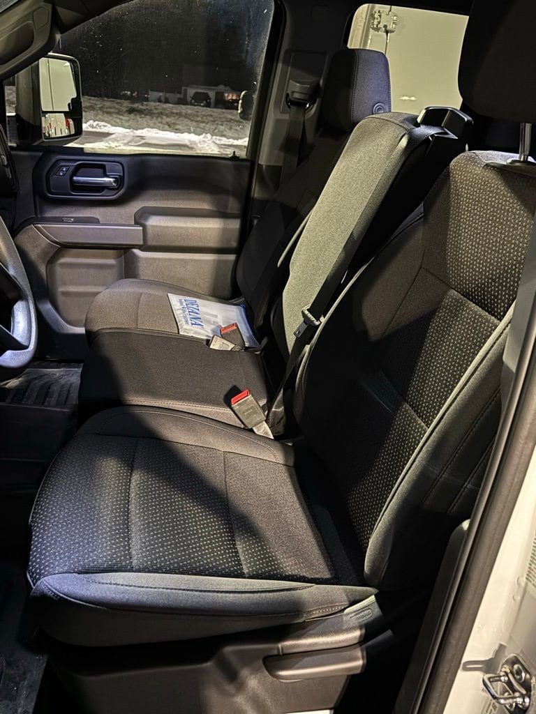 2025 GMC Sierra 2500HD Pro - Photo 11