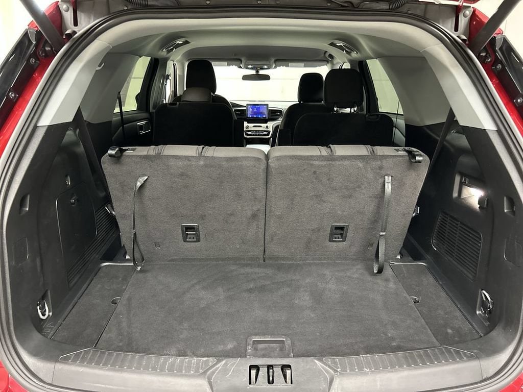 2023 Ford Explorer XLT - Photo 22