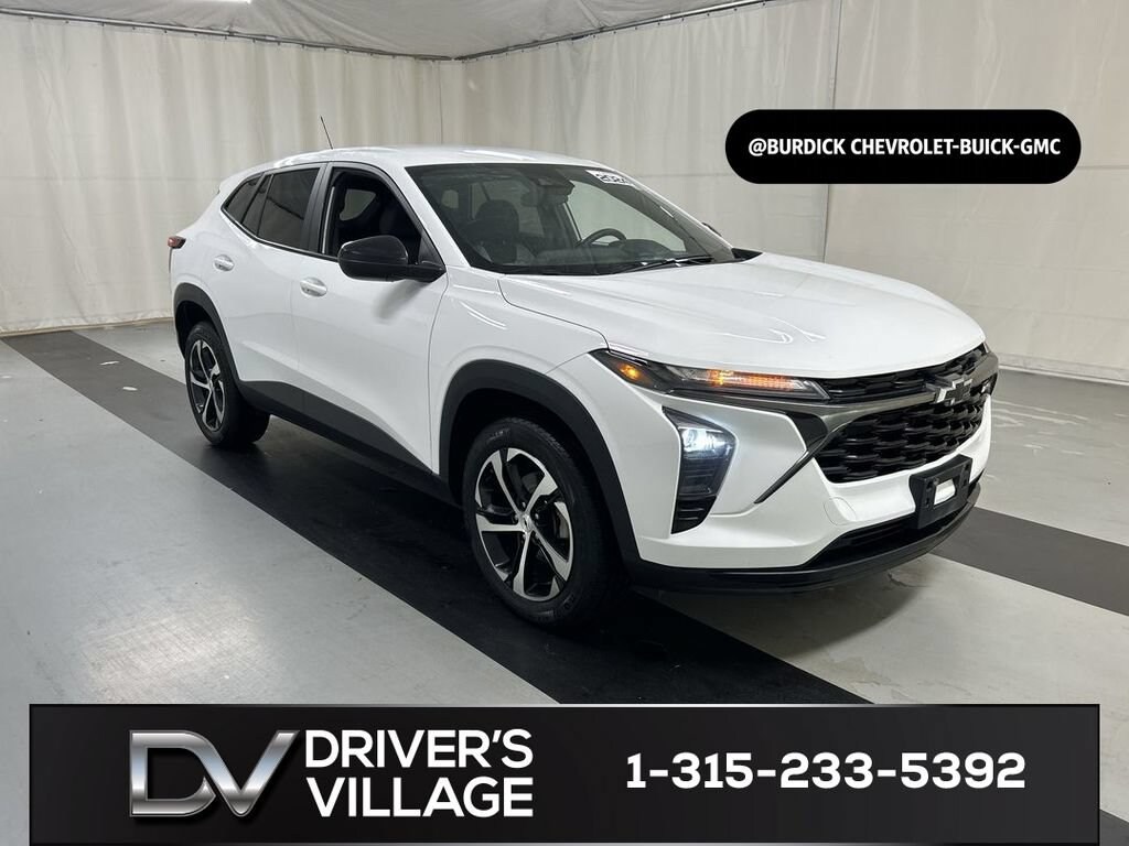 Used 2024 Chevrolet Trax 1RS SUV