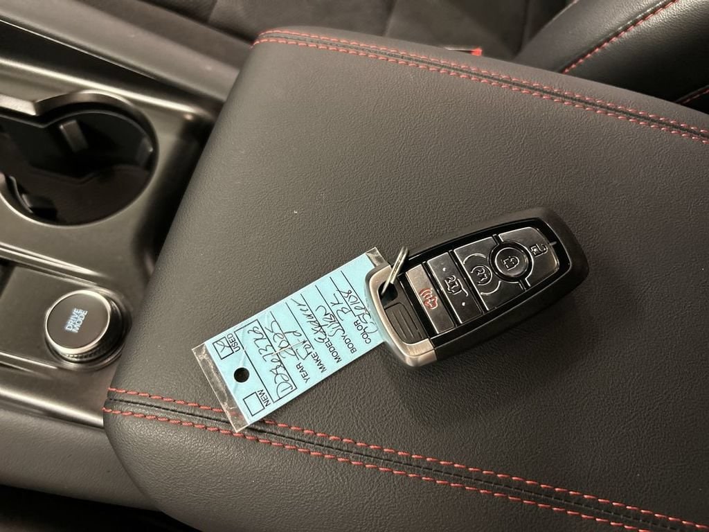 2025 Ford Explorer ST - Photo 12