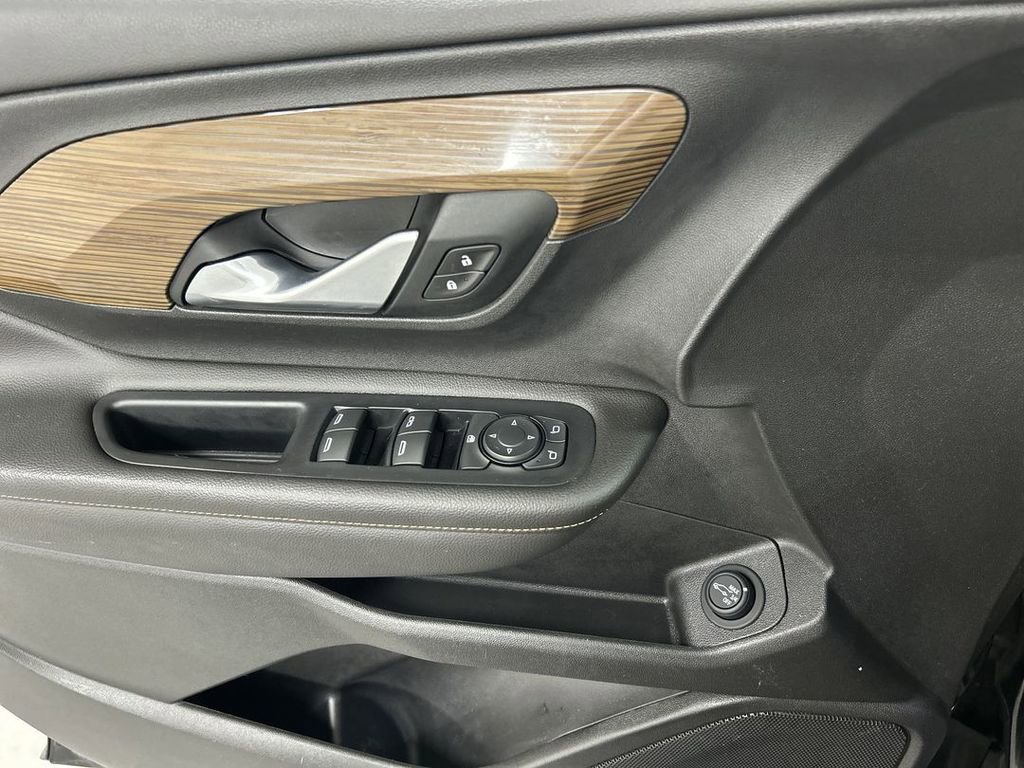 2021 GMC Terrain SLE - Photo 11