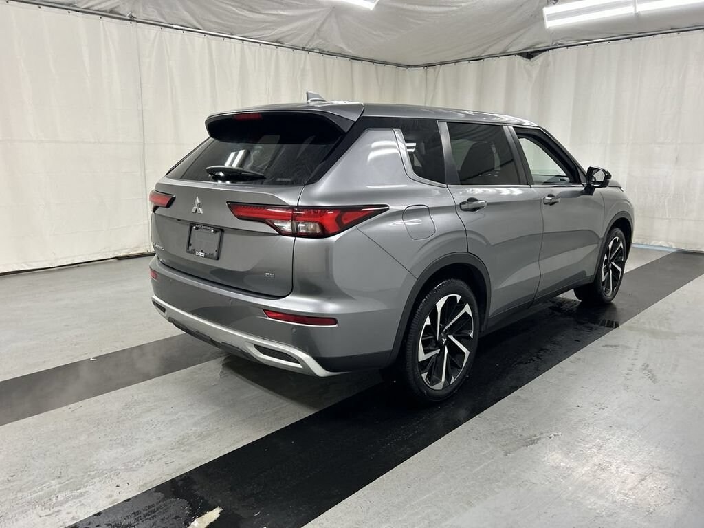 Used 2022 Mitsubishi Outlander SE 2.5 S-AWC SUV