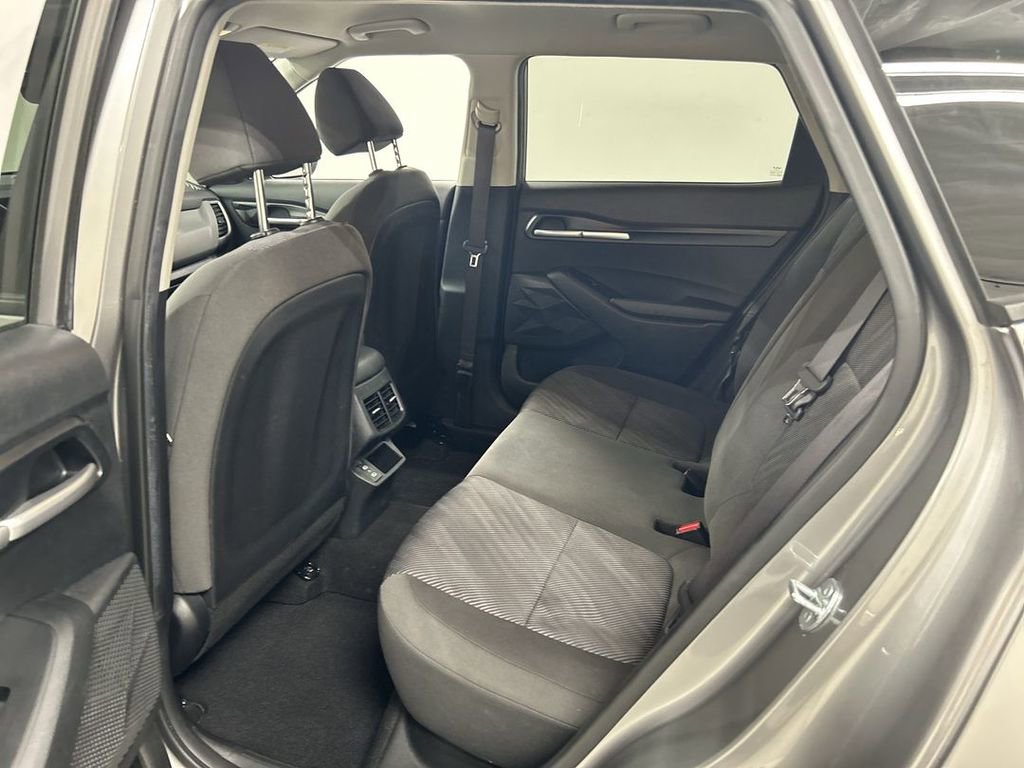 2024 Kia Seltos LX - Photo 19