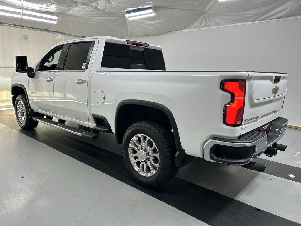 2025 Chevrolet Silverado 2500HD LTZ - Photo 7