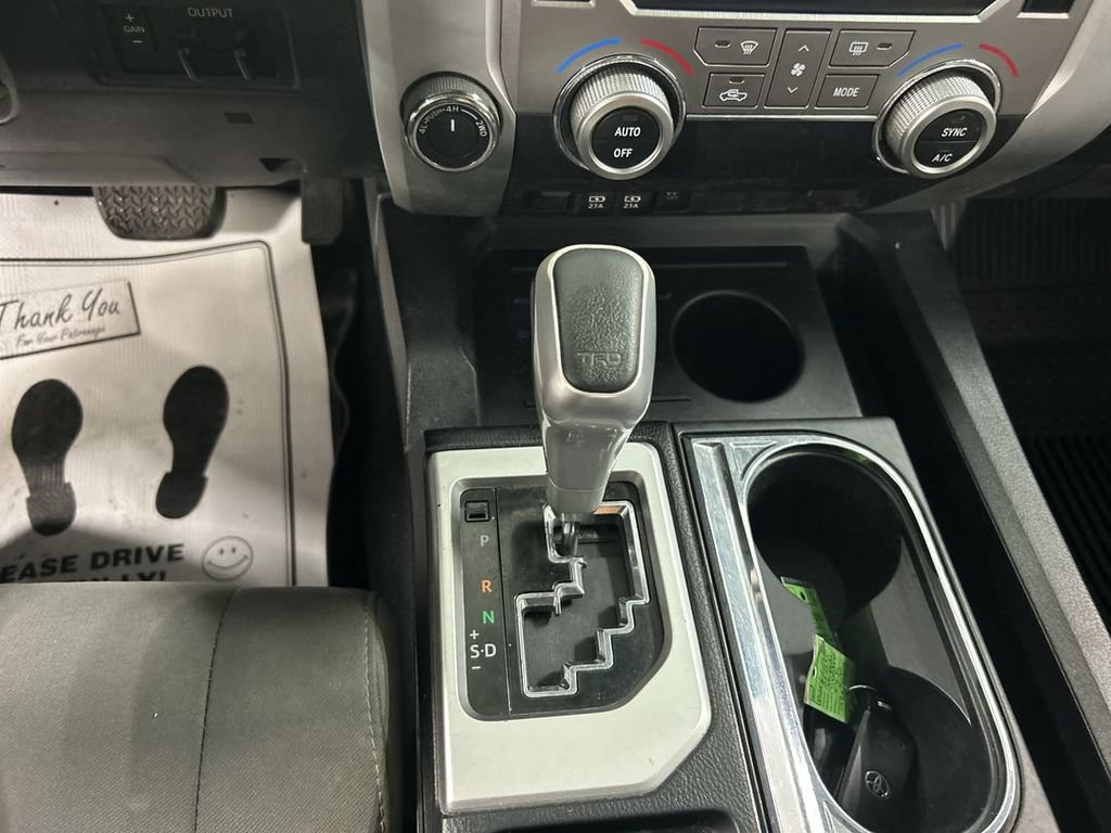 2020 Toyota Tundra SR5 - Photo 17