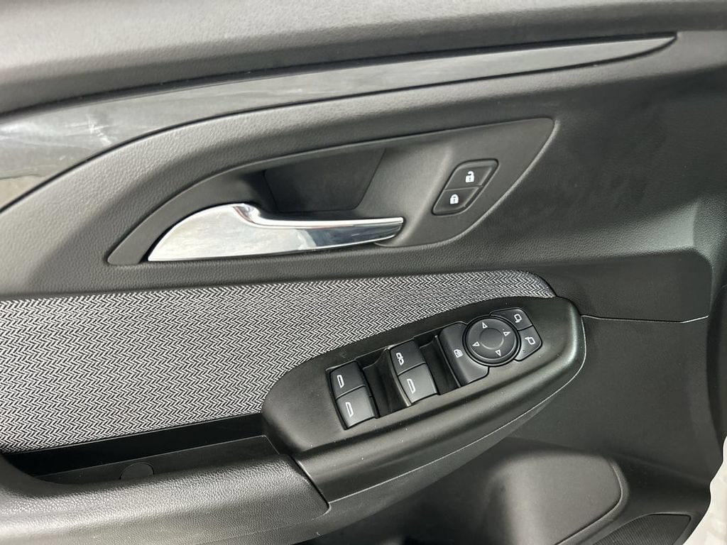 2023 Chevrolet TrailBlazer LT - Photo 11