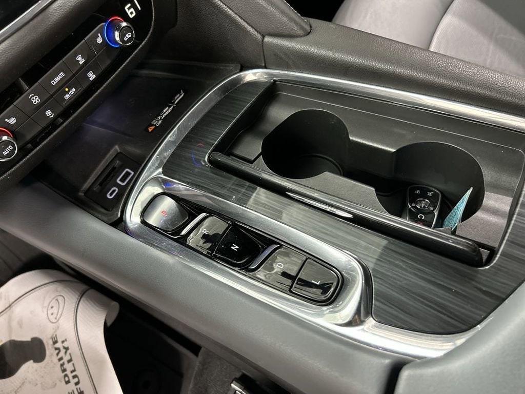 2023 Buick Enclave Essence - Photo 17