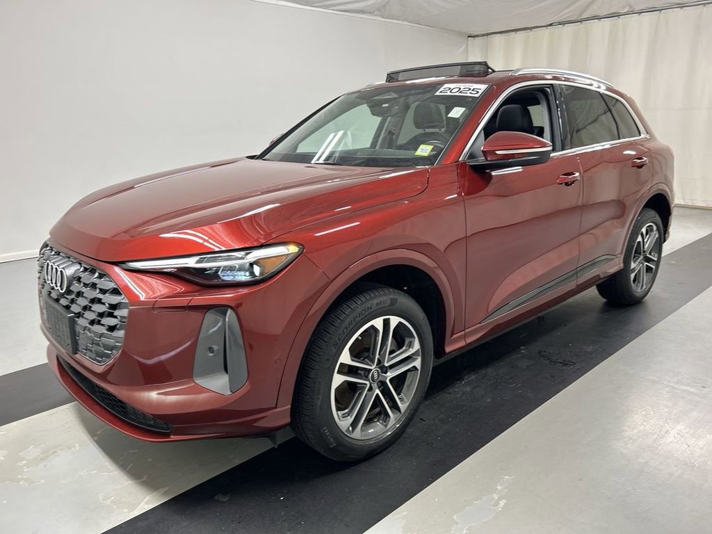 2025 Audi New Q5 Premium Plus - Photo 6