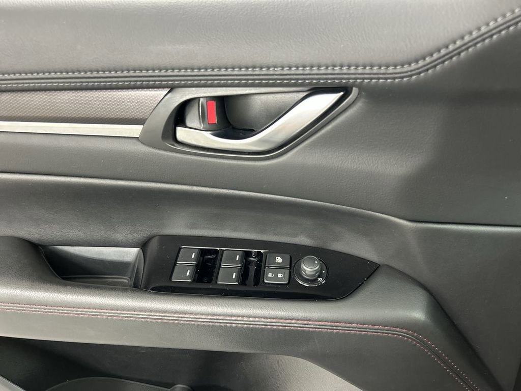 2023 Mazda CX-5 S Carbon Edition - Photo 11