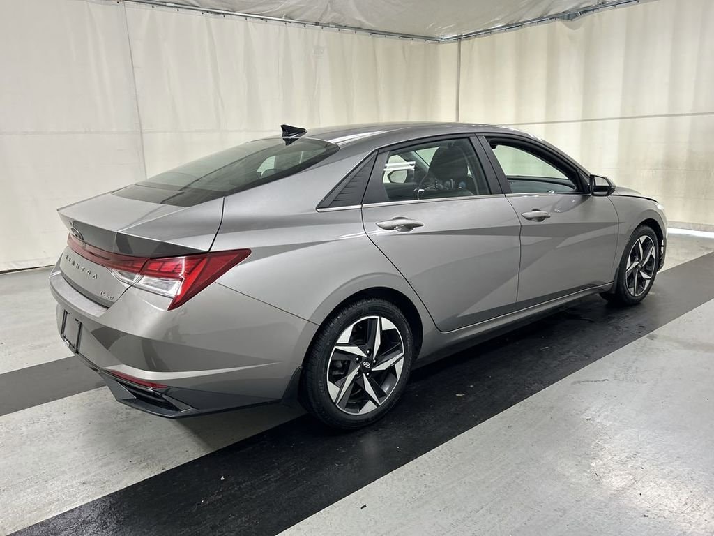 Used 2023 Hyundai Elantra Limited Sedan