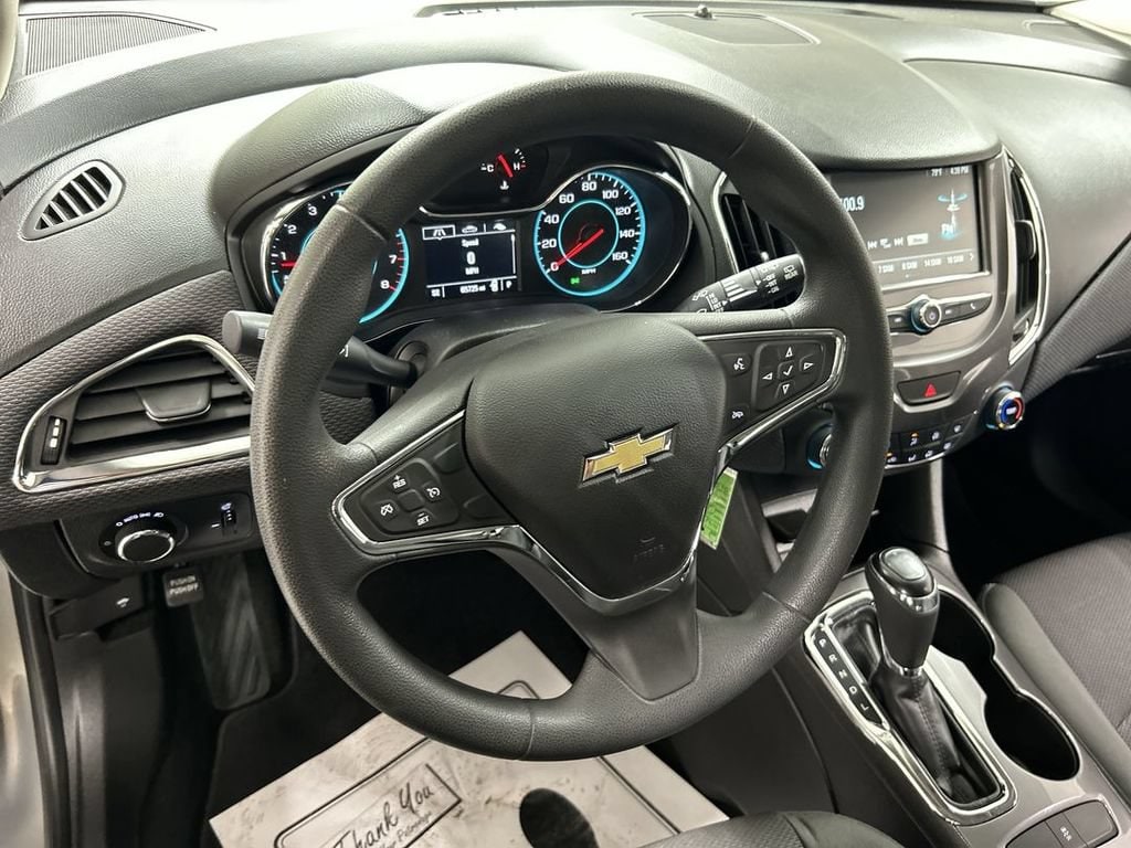 Used 2017 Chevrolet Cruze LT Car