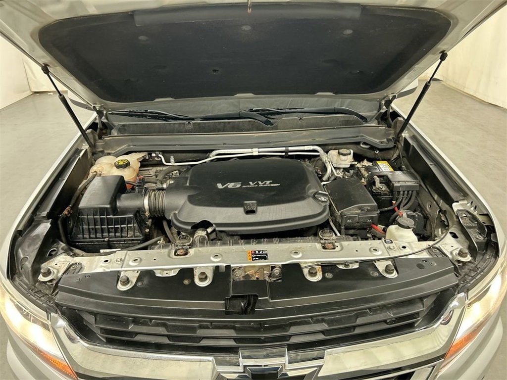 2018 Chevrolet Colorado LT - Photo 23