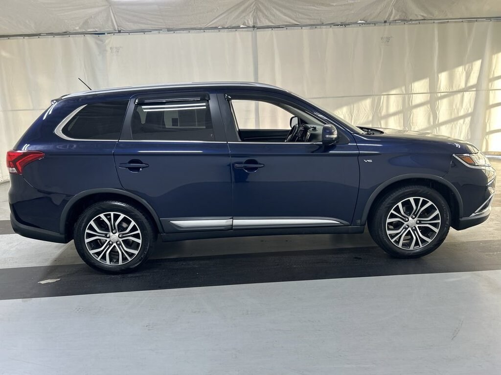 Used 2016 Mitsubishi Outlander GT SUV