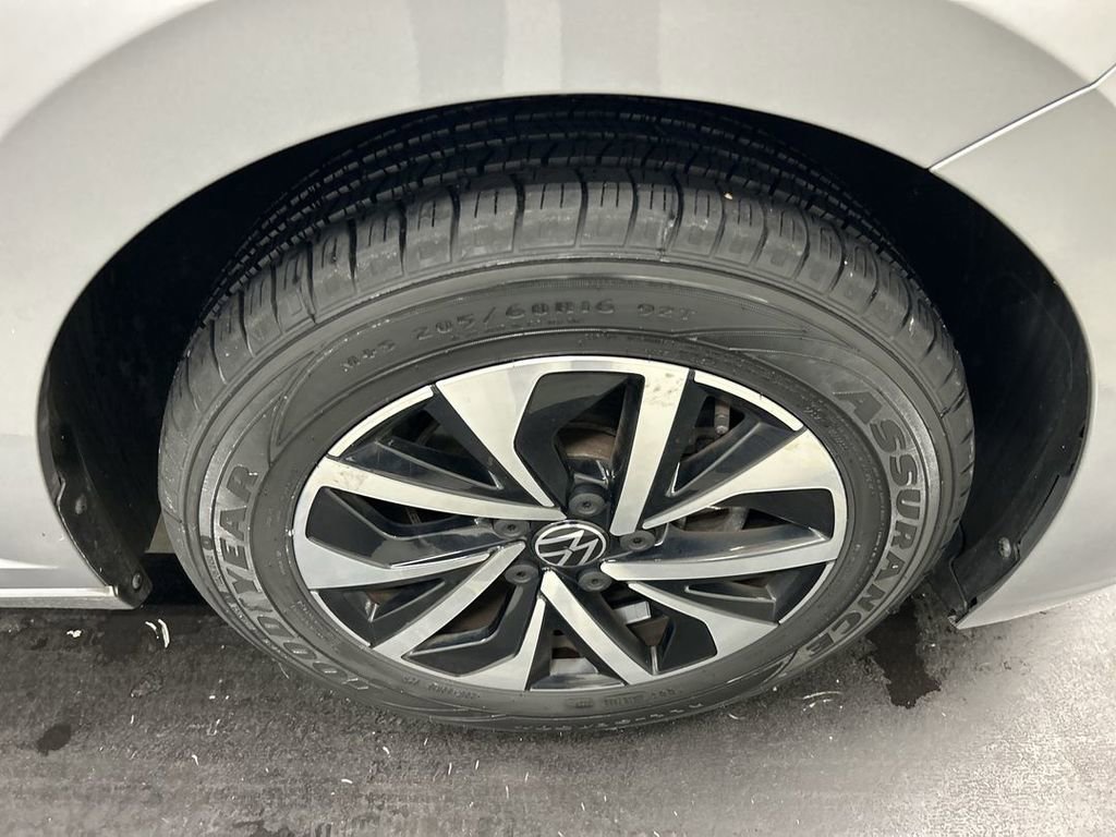 2023 Volkswagen Jetta S - Photo 8