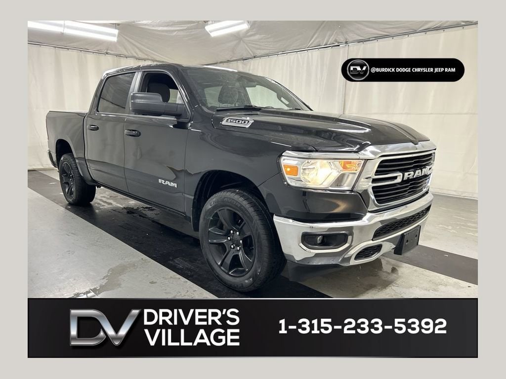 2021 RAM 1500 Big Horn/Lone Star 4x4 Crew Cab 5'7's photo