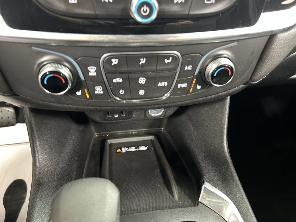 2023 Chevrolet Traverse 1LT - Photo 16