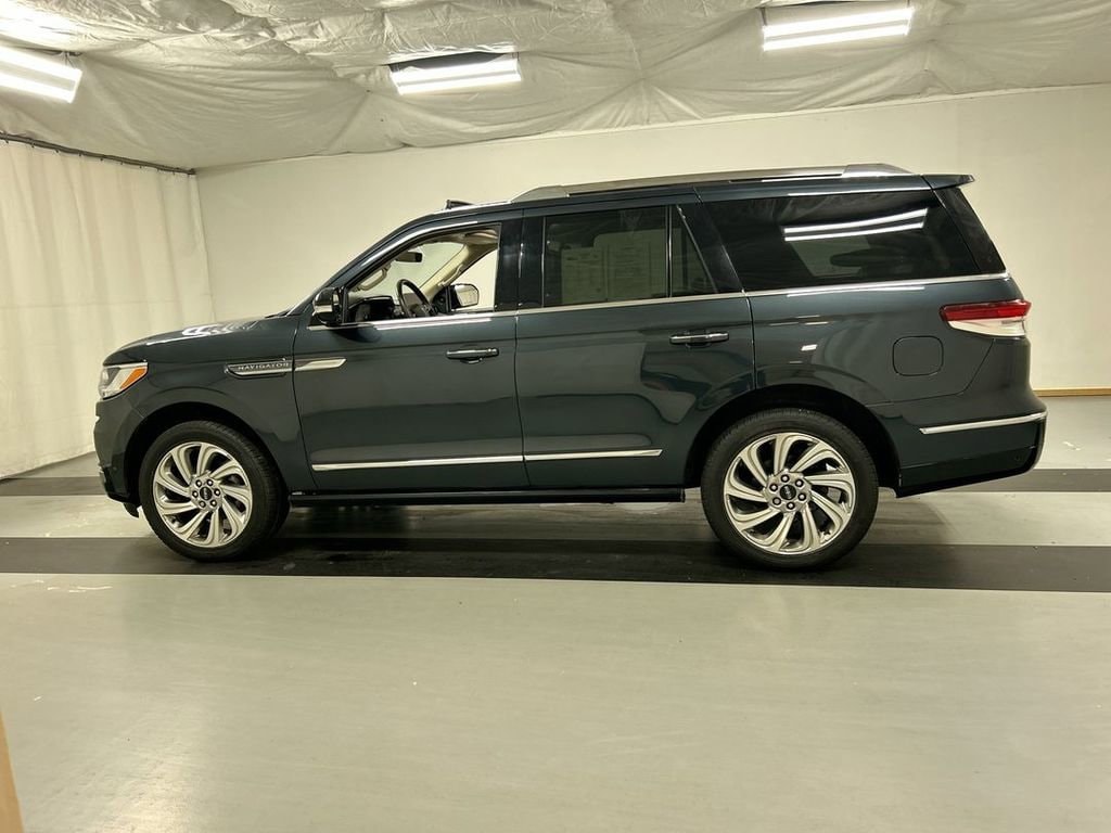 2024 Lincoln Navigator Reserve - Photo 7