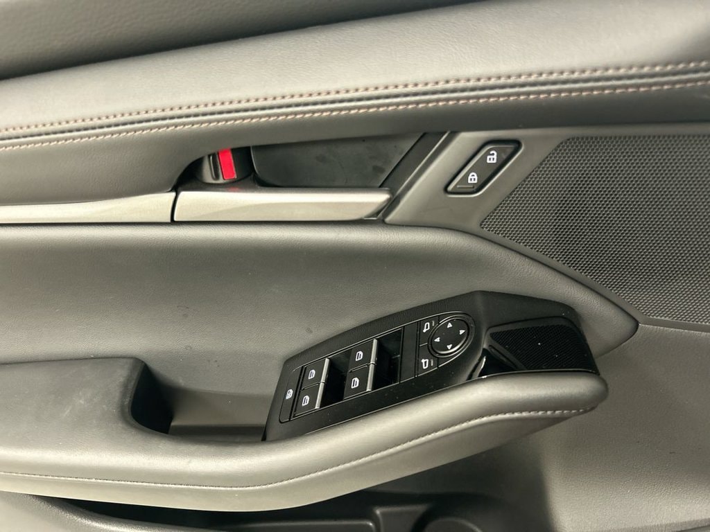 2025 Mazda Mazda3 Select Sport - Photo 11