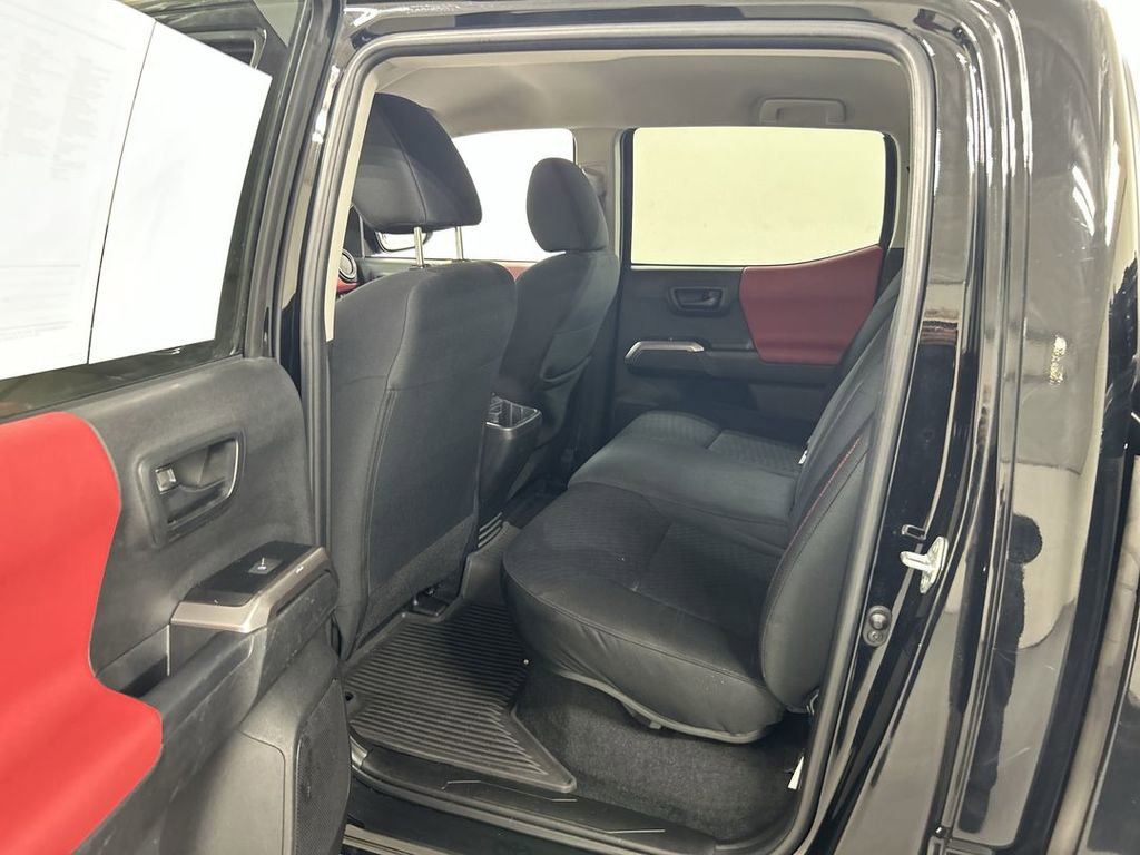 2023 Toyota Tacoma SR5 - Photo 19
