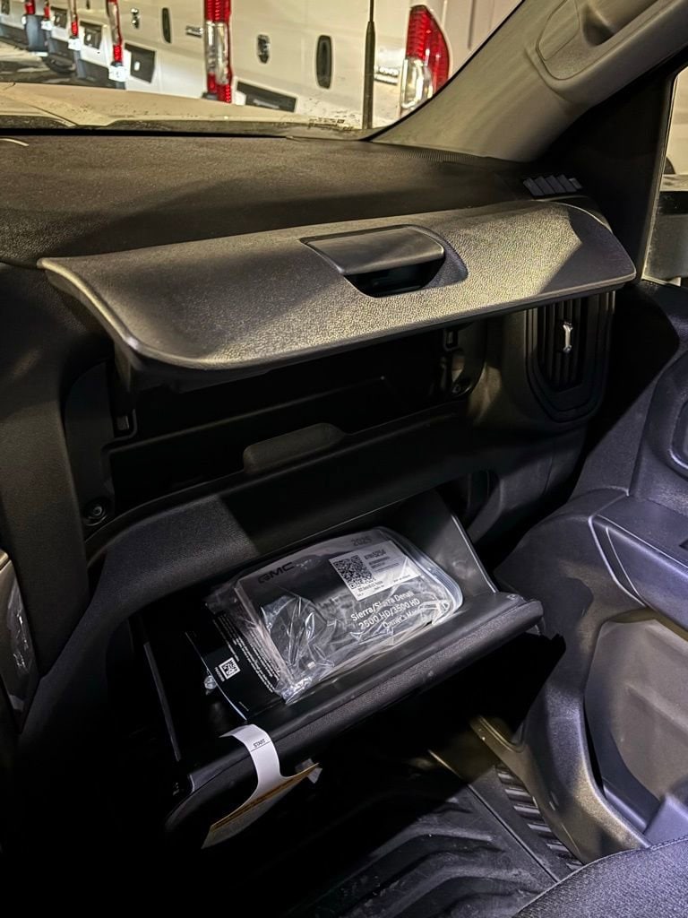 2025 GMC Sierra 2500HD Pro - Photo 25
