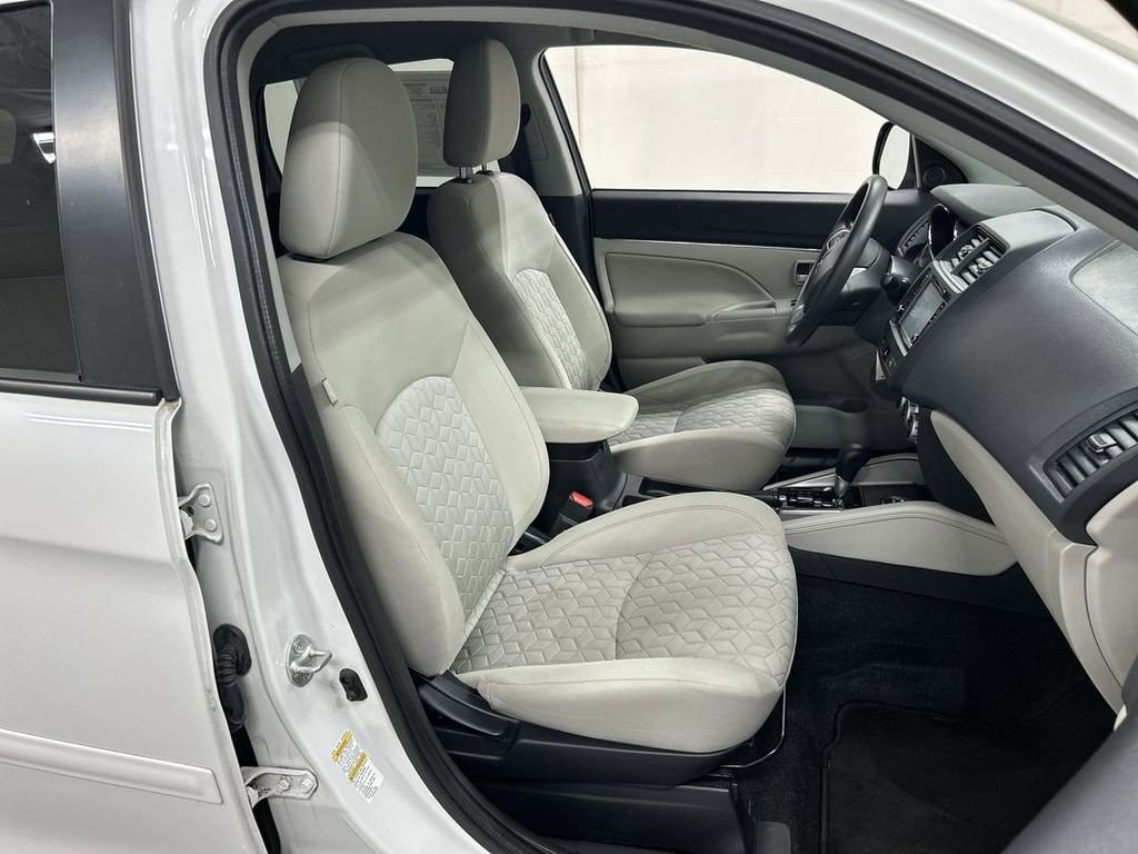2020 Mitsubishi Outlander Sport ES - Photo 22