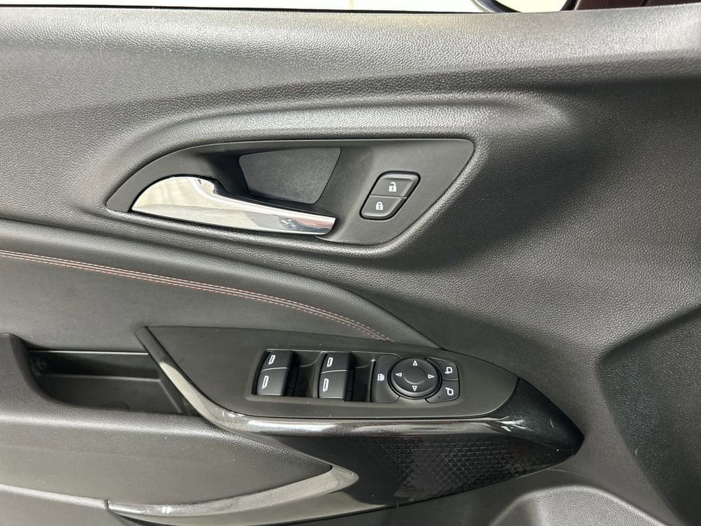 2024 Chevrolet Trax RS - Photo 11