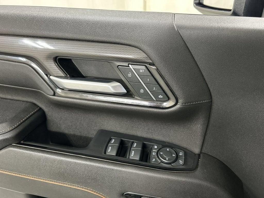 2024 GMC Sierra 2500HD AT4 - Photo 11