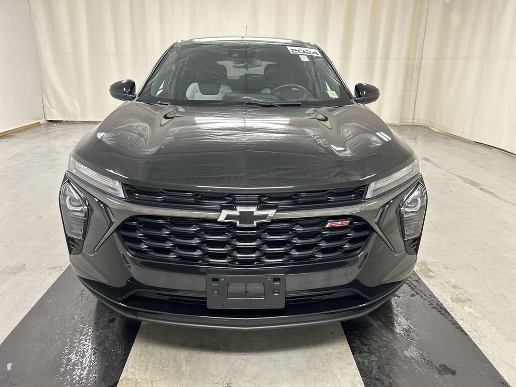 Used 2024 Chevrolet Trax 1RS SUV