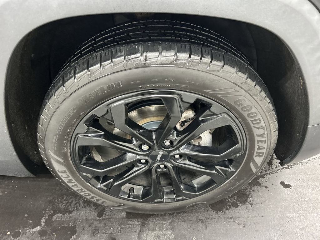 2021 GMC Terrain SLE - Photo 8