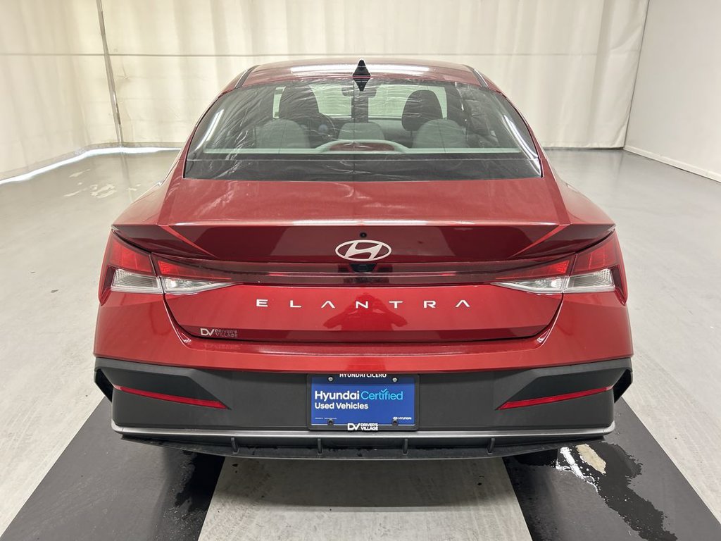 2024 Hyundai Elantra SEL - Photo 20