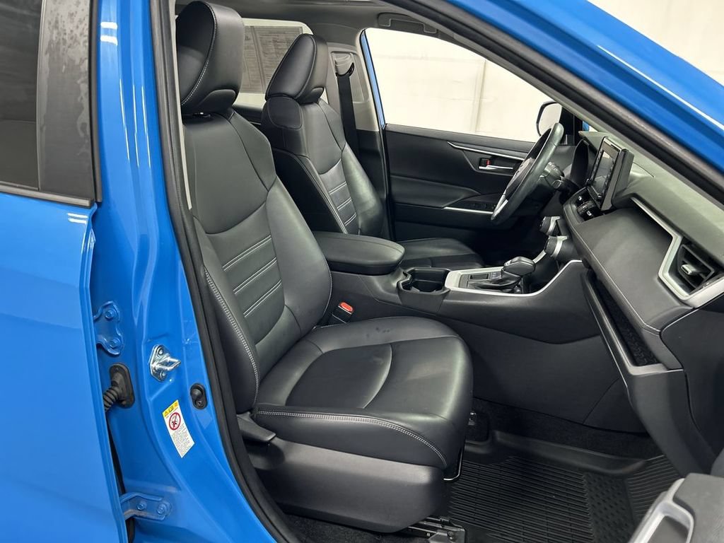 2019 Toyota RAV4 XLE Premium - Photo 22