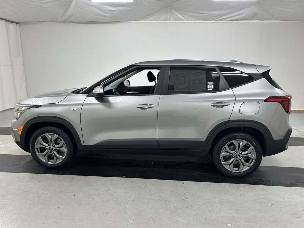 2024 Kia Seltos LX - Photo 6