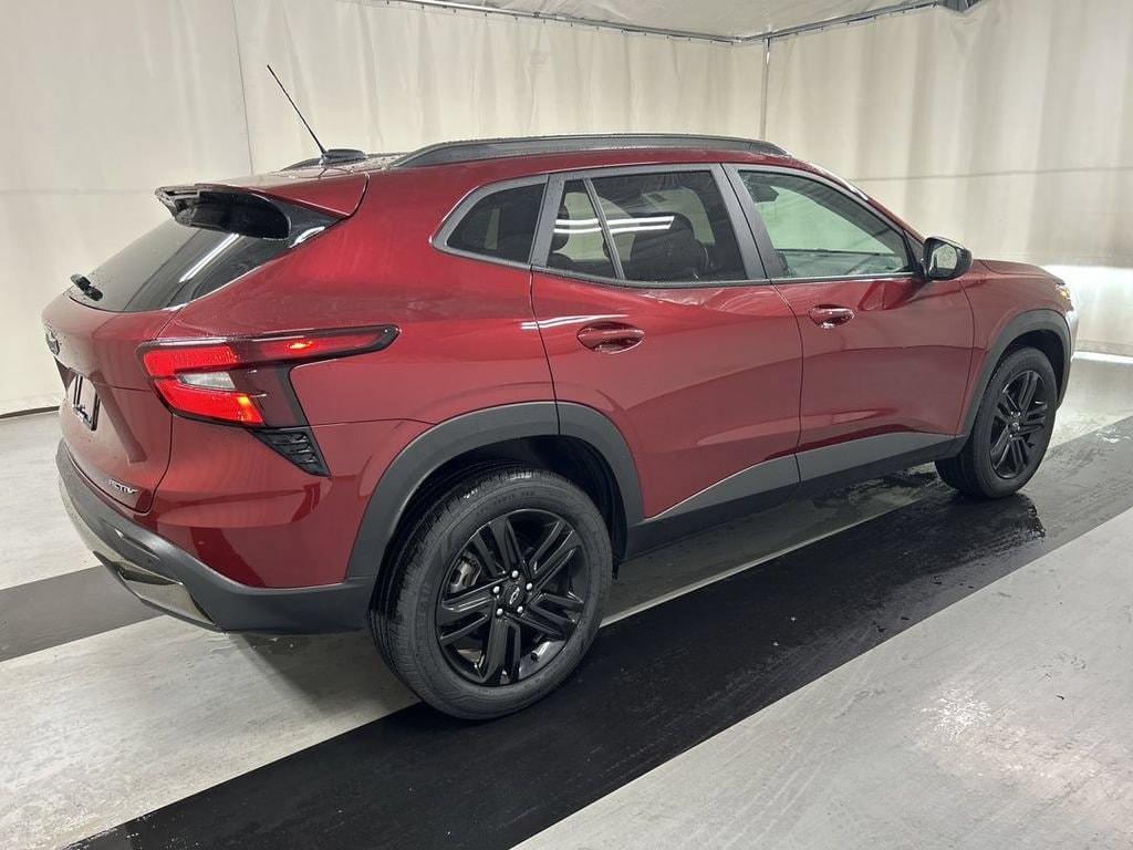Used 2024 Chevrolet Trax Activ SUV