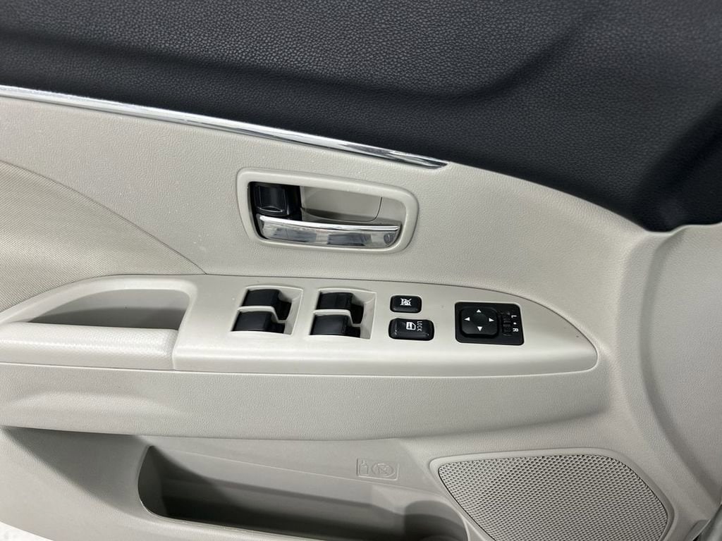 2020 Mitsubishi Outlander Sport ES - Photo 11