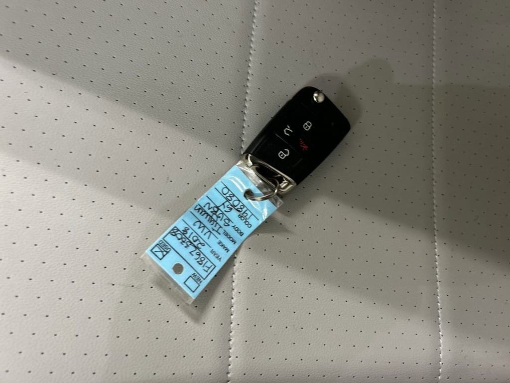 2018 Volkswagen Tiguan SE - Photo 12