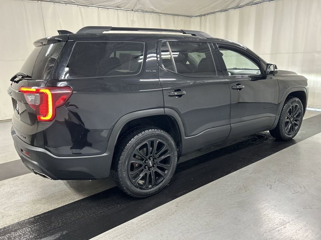 Used 2022 GMC Acadia SLE SUV