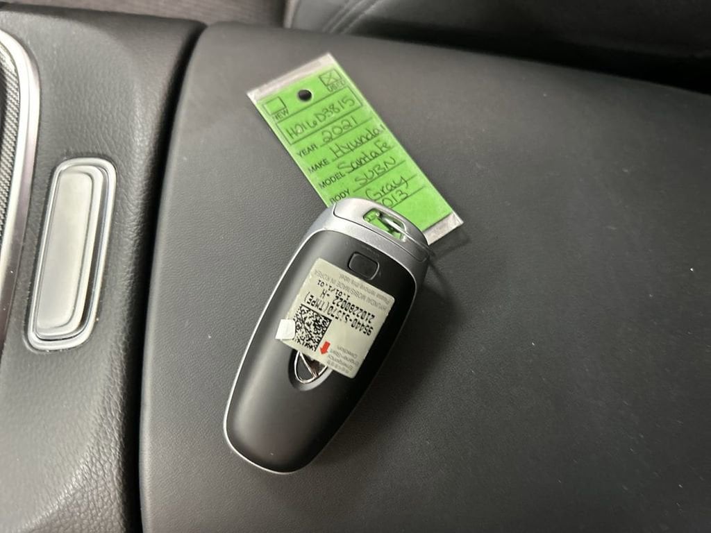 2021 Hyundai Santa Fe SEL - Photo 11