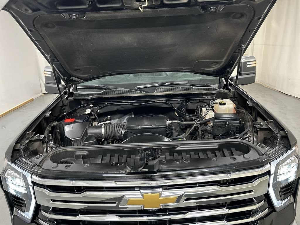 2024 Chevrolet Silverado 3500HD LTZ - Photo 24