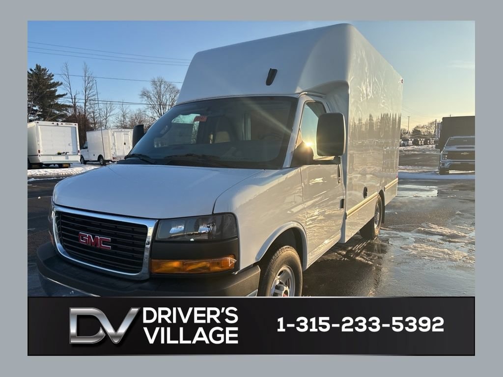 2025 GMC Savana Cutaway