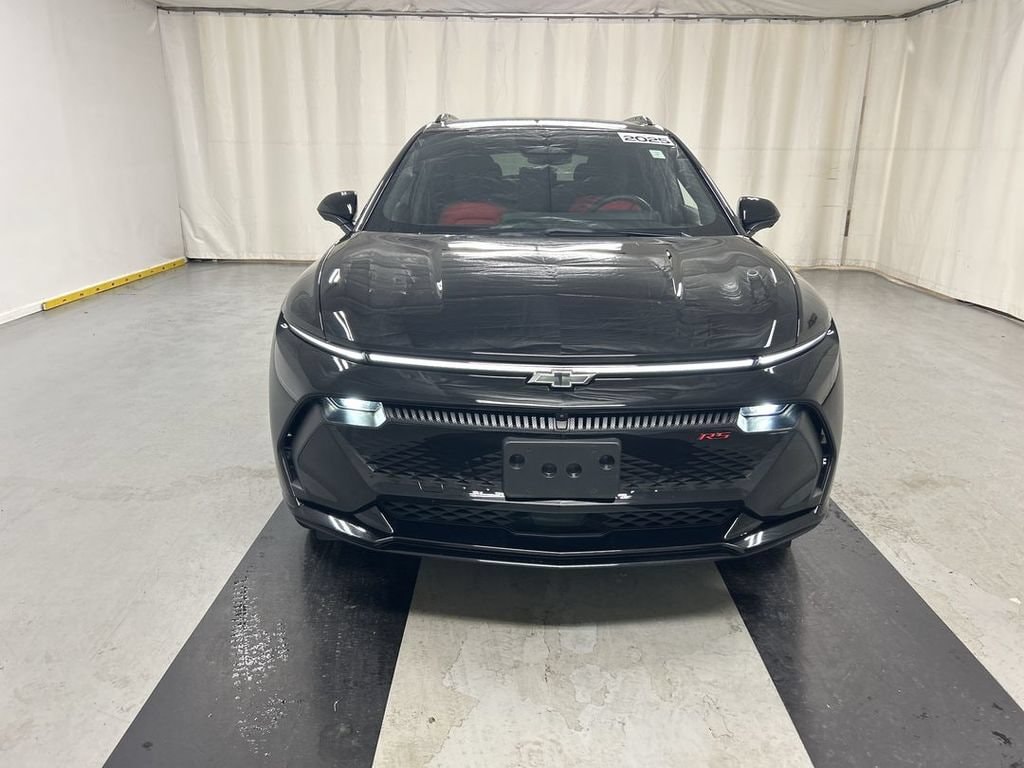 Used 2025 Chevrolet Equinox EV RS SUV