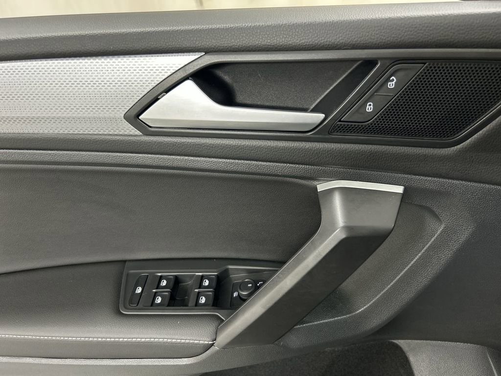 2024 Volkswagen Tiguan S - Photo 11