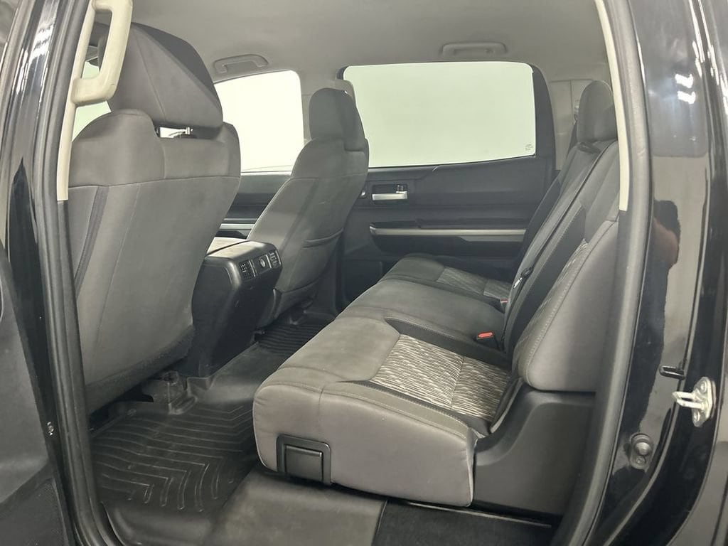 2020 Toyota Tundra SR5 - Photo 19