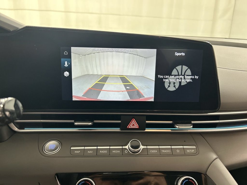2024 Hyundai Elantra SEL - Photo 15
