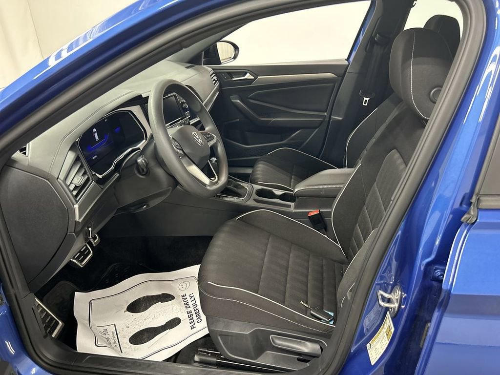 2023 Volkswagen Jetta Sport - Photo 9