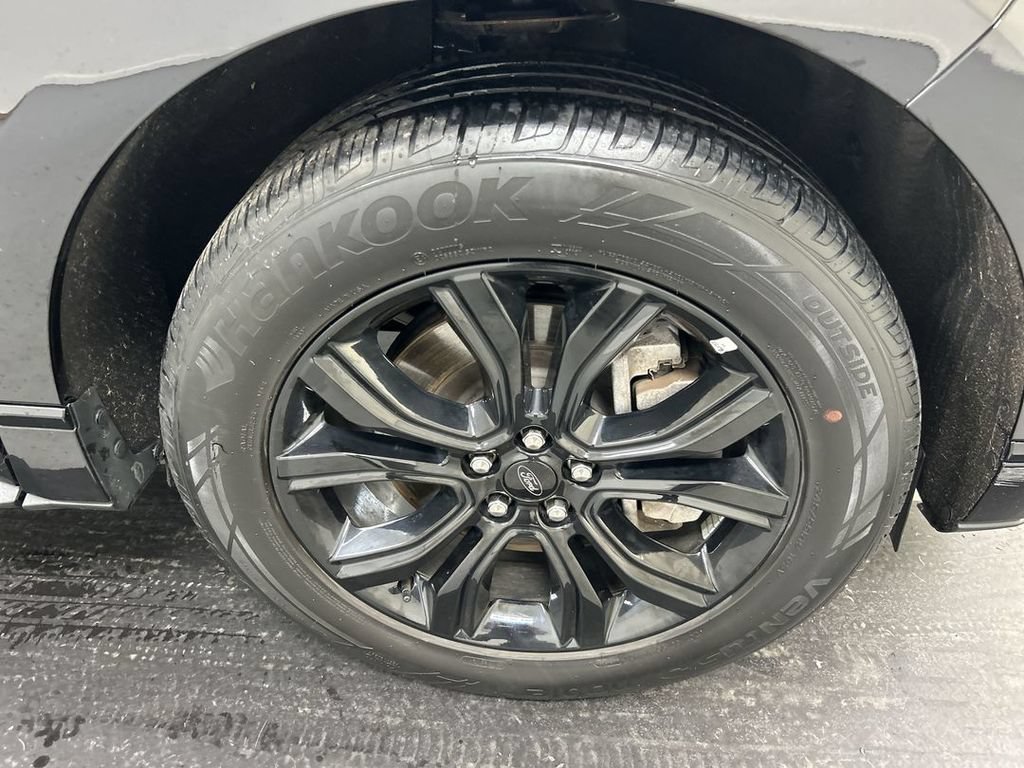 2023 Ford Edge SE - Photo 8