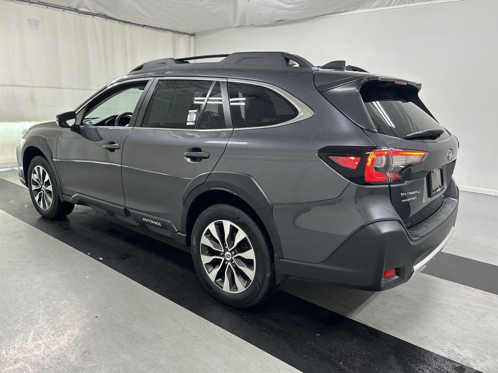2025 Subaru Outback Limited - Photo 7